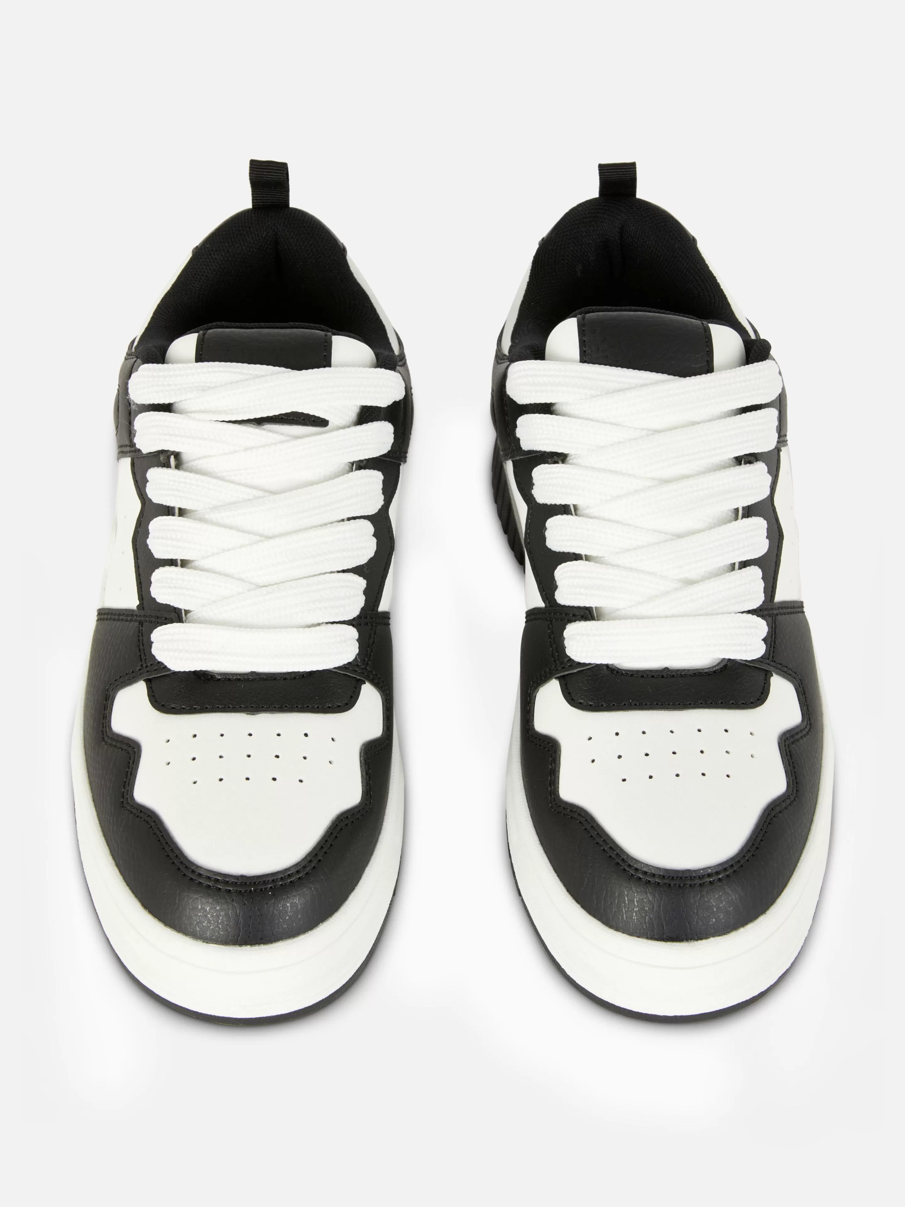 Baskets à Lacets Avec Empiècements Contrastés-Primark Hot