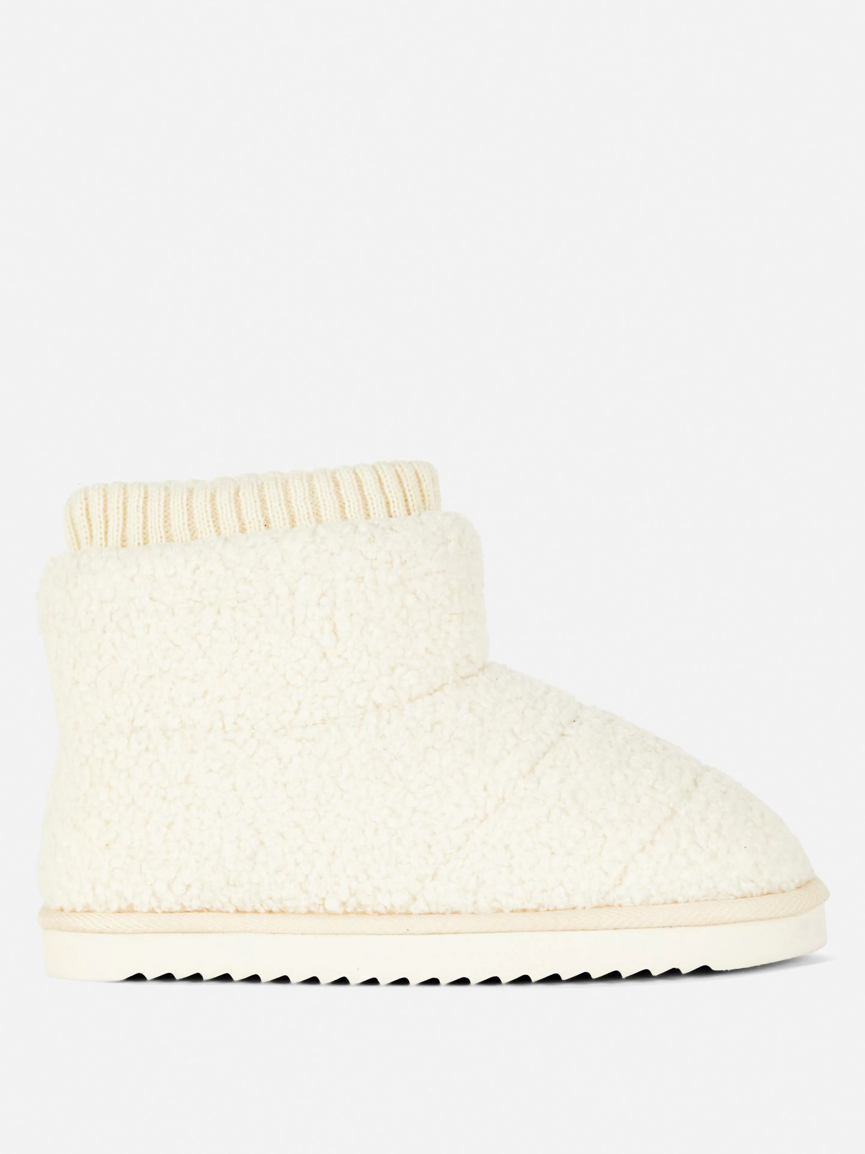 Chaussons Bottines Effet Mouton Retourné-Primark Fashion