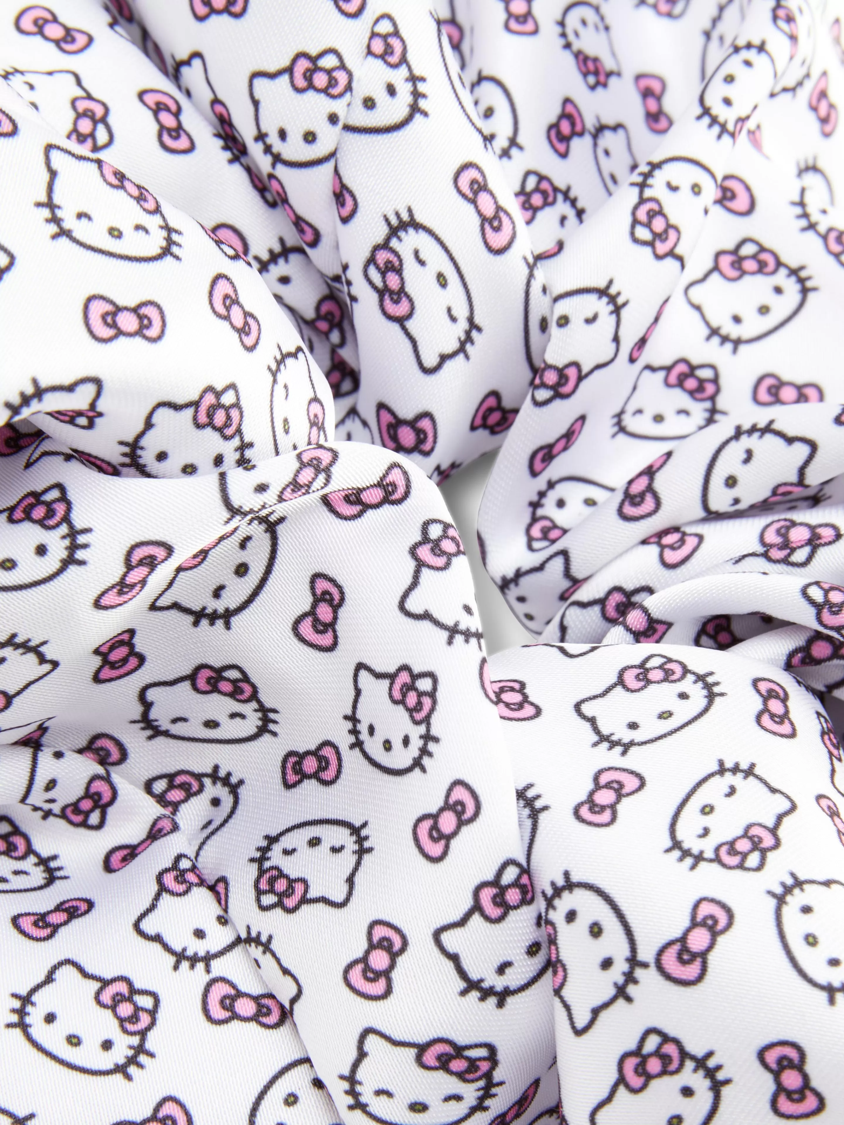 Chouchou Oversize Hello Kitty-Primark Online