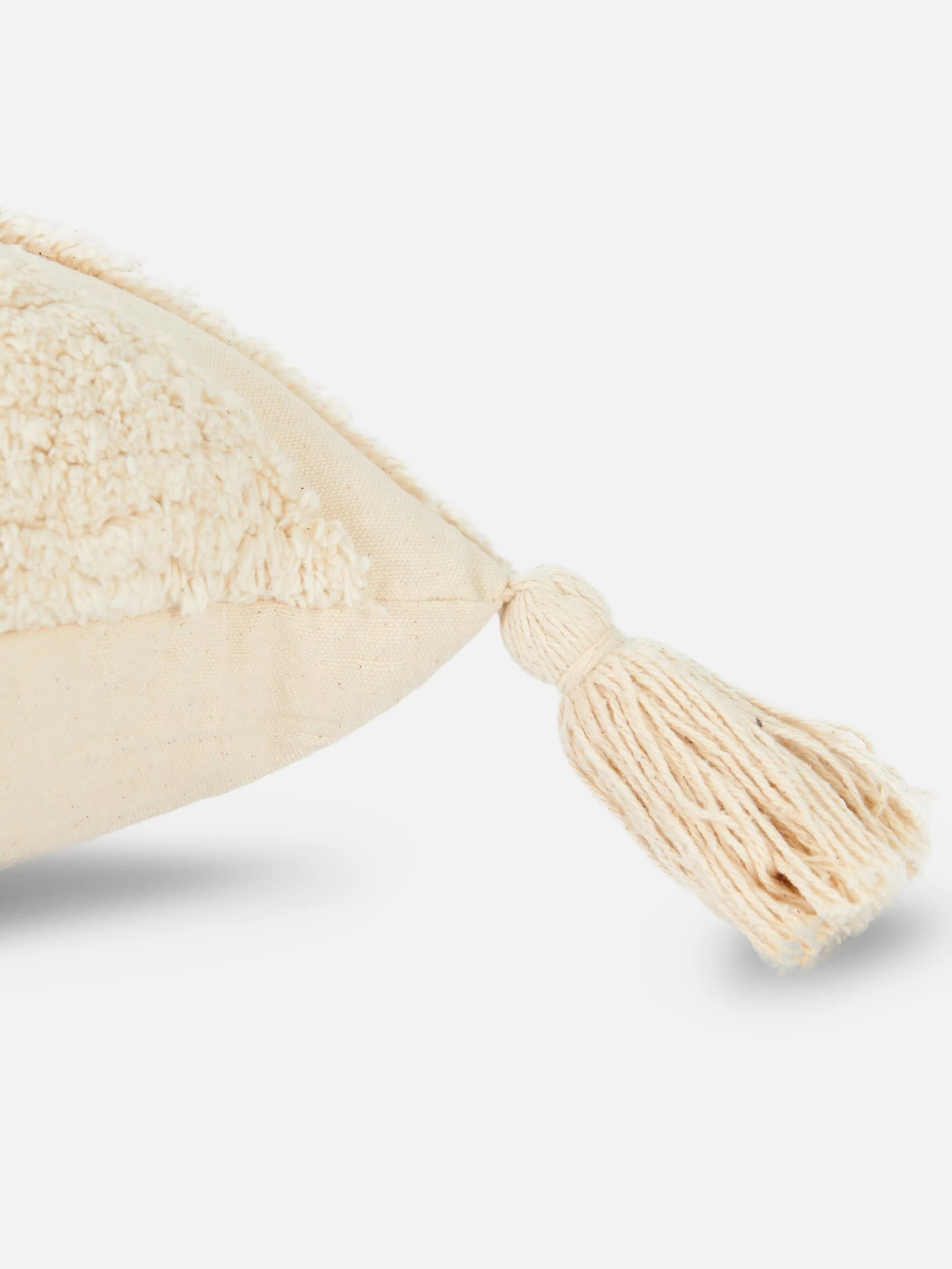 Coussin Oblong Tufté à Pampilles-Primark Sale