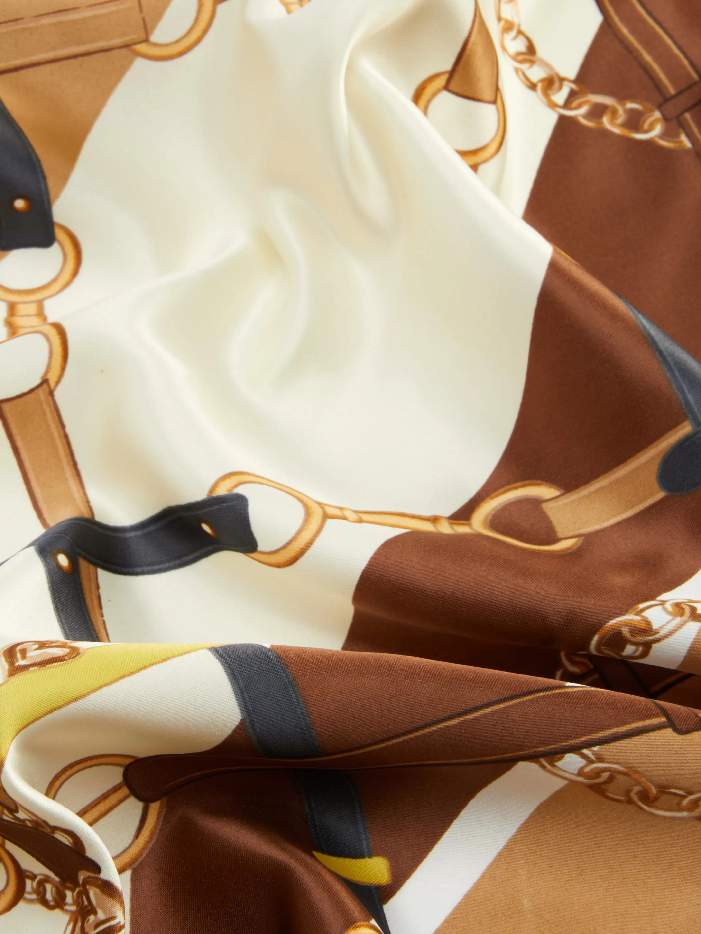 Foulard Rita Ora-Primark Discount