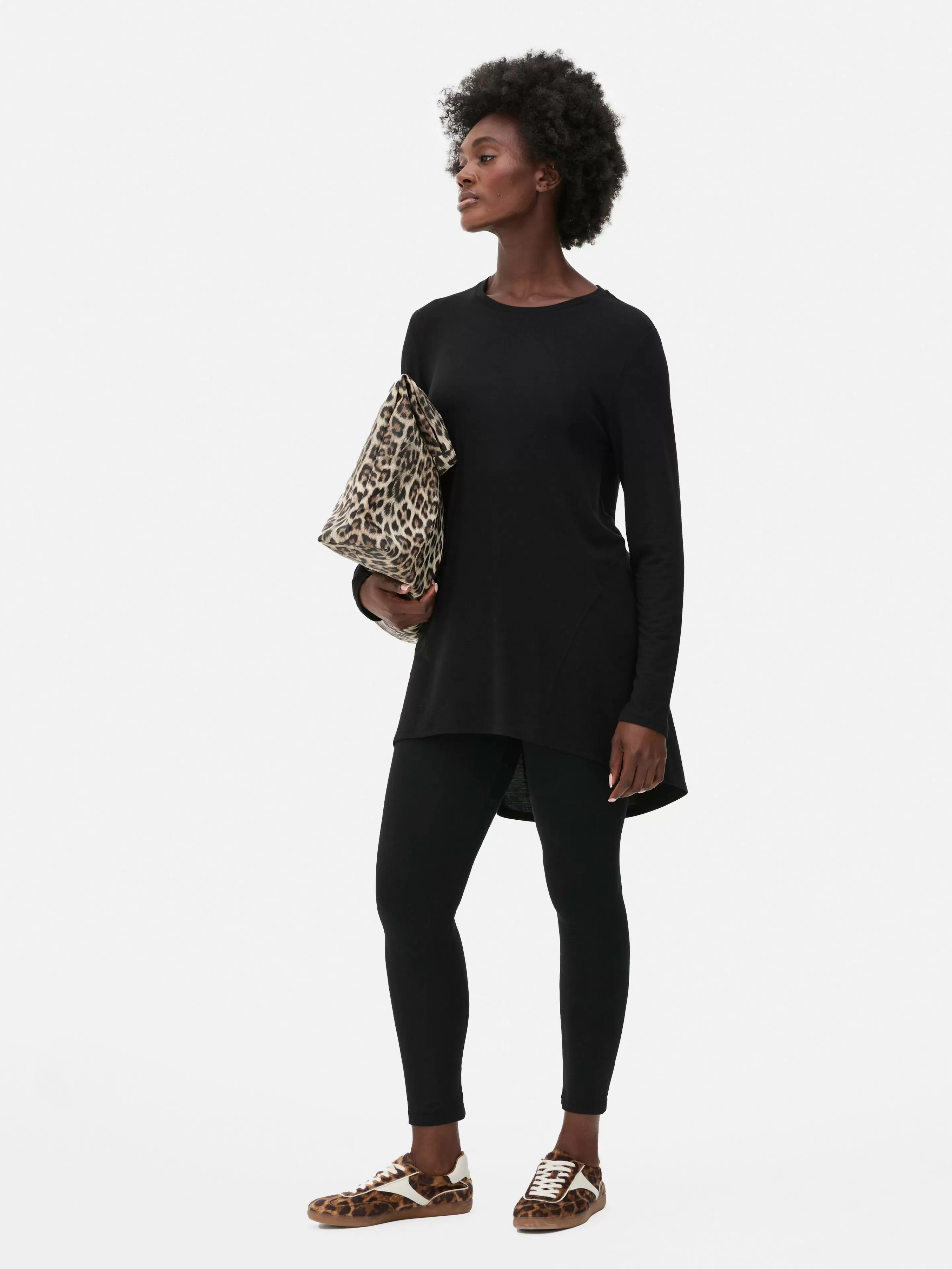 Haut à Manches Longues Et à Ourlet Arrondi-Primark Store