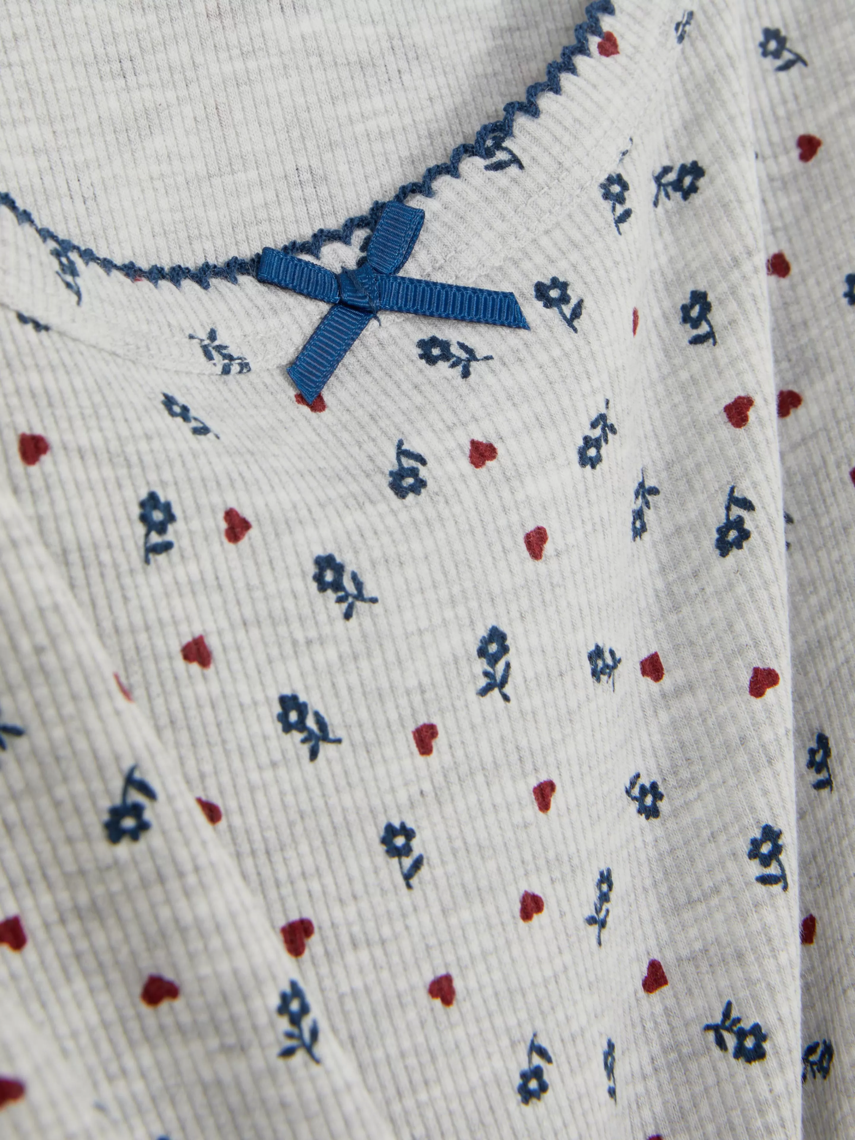 Haut De Pyjama Côtelé à Petites Fleurs-Primark Sale
