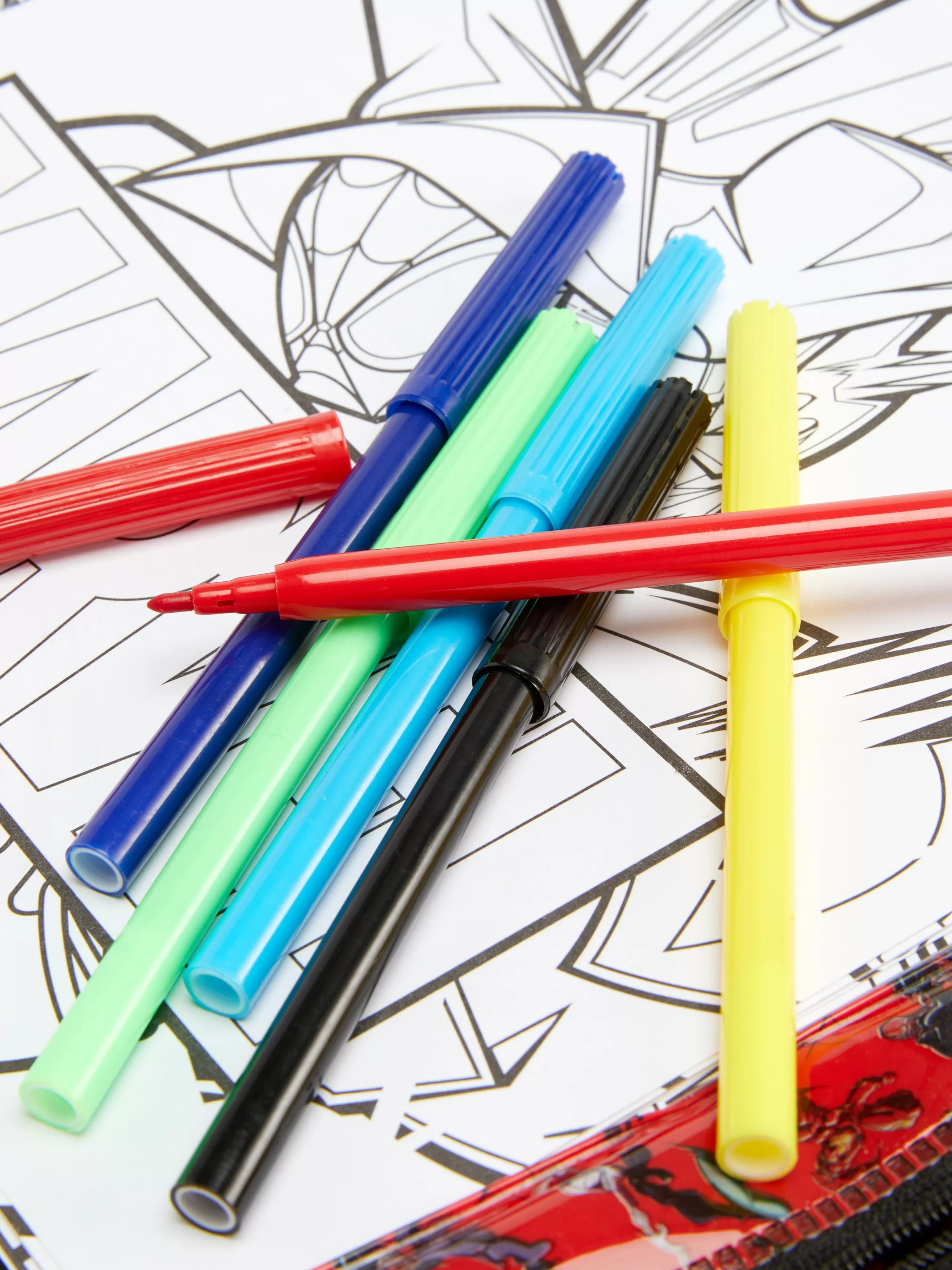 Kit De Coloriage Marvel-Primark Discount
