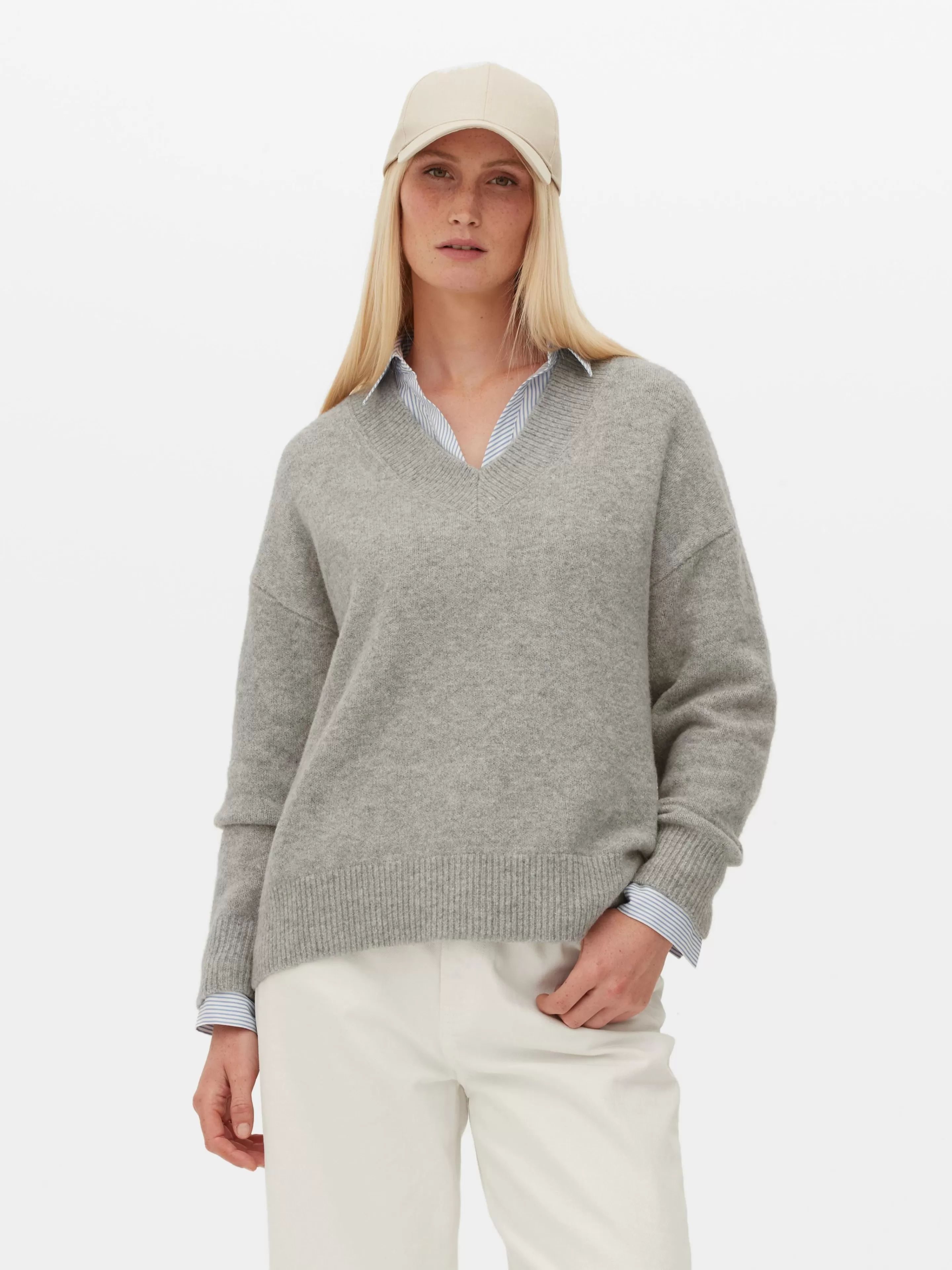 Pull Col V-Primark Flash Sale