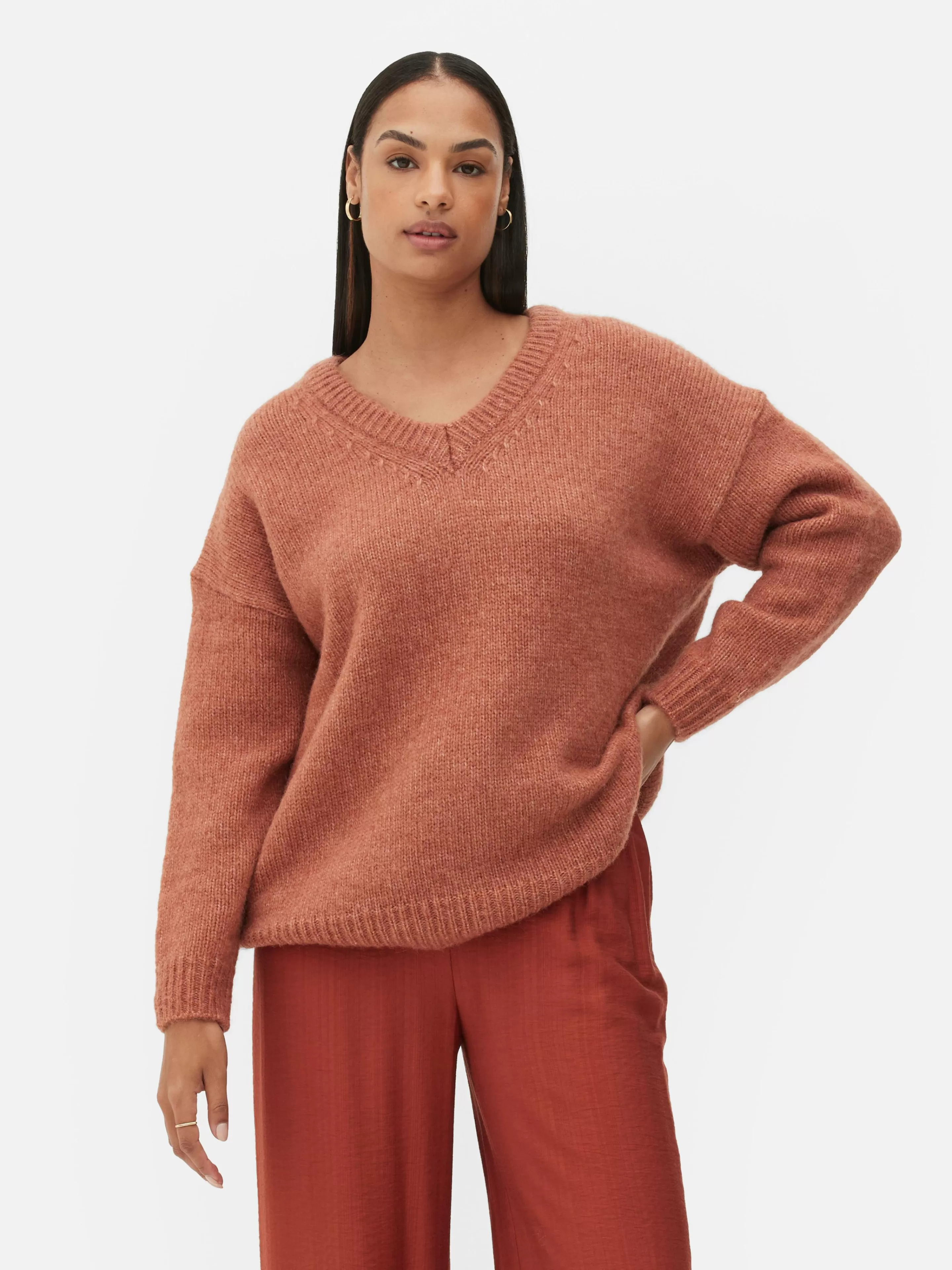 Pull Coupe Regular à Col En V-Primark Discount