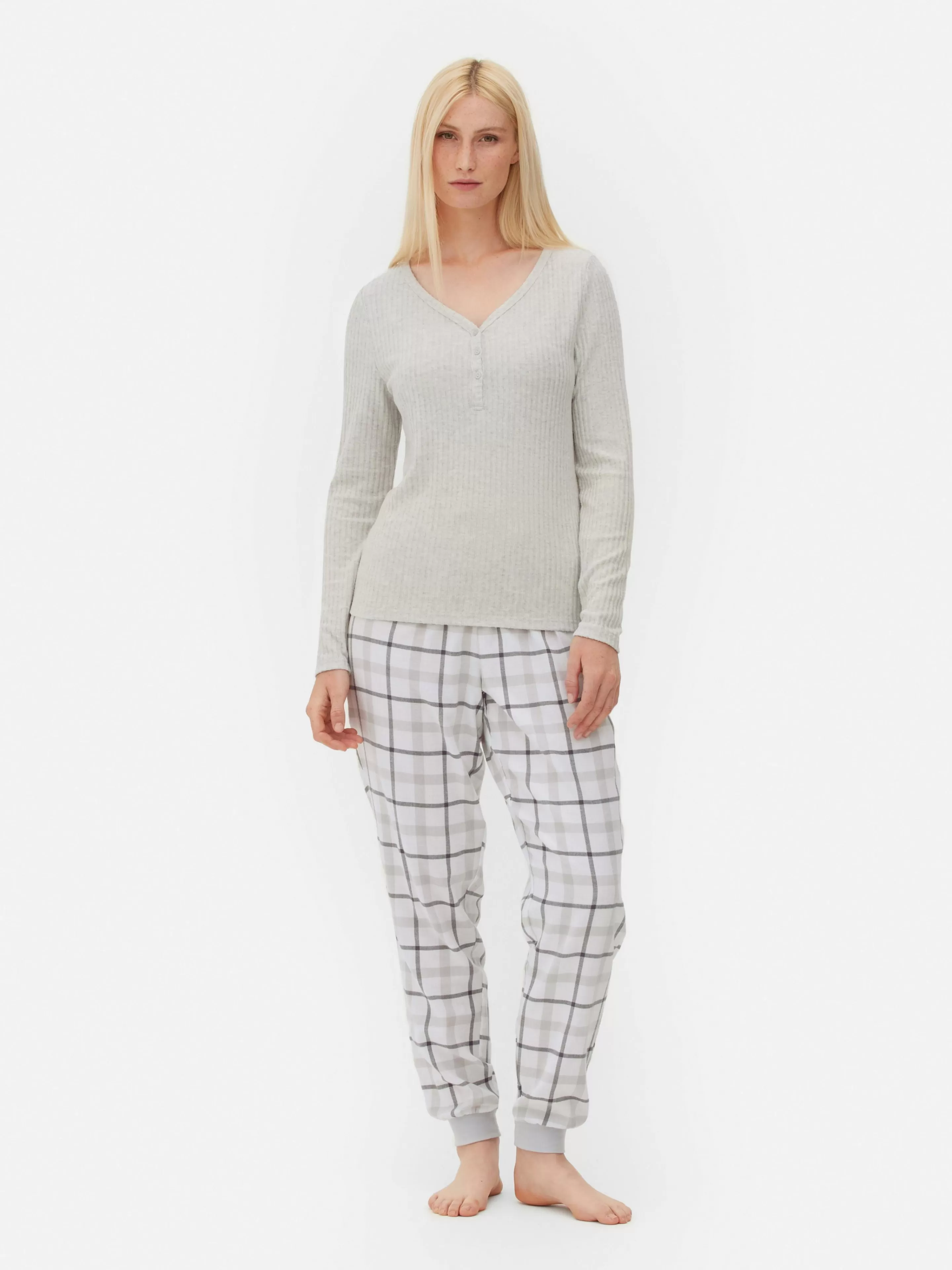 Pyjama à Manches Longues Avec Bas à Carreaux-Primark Shop