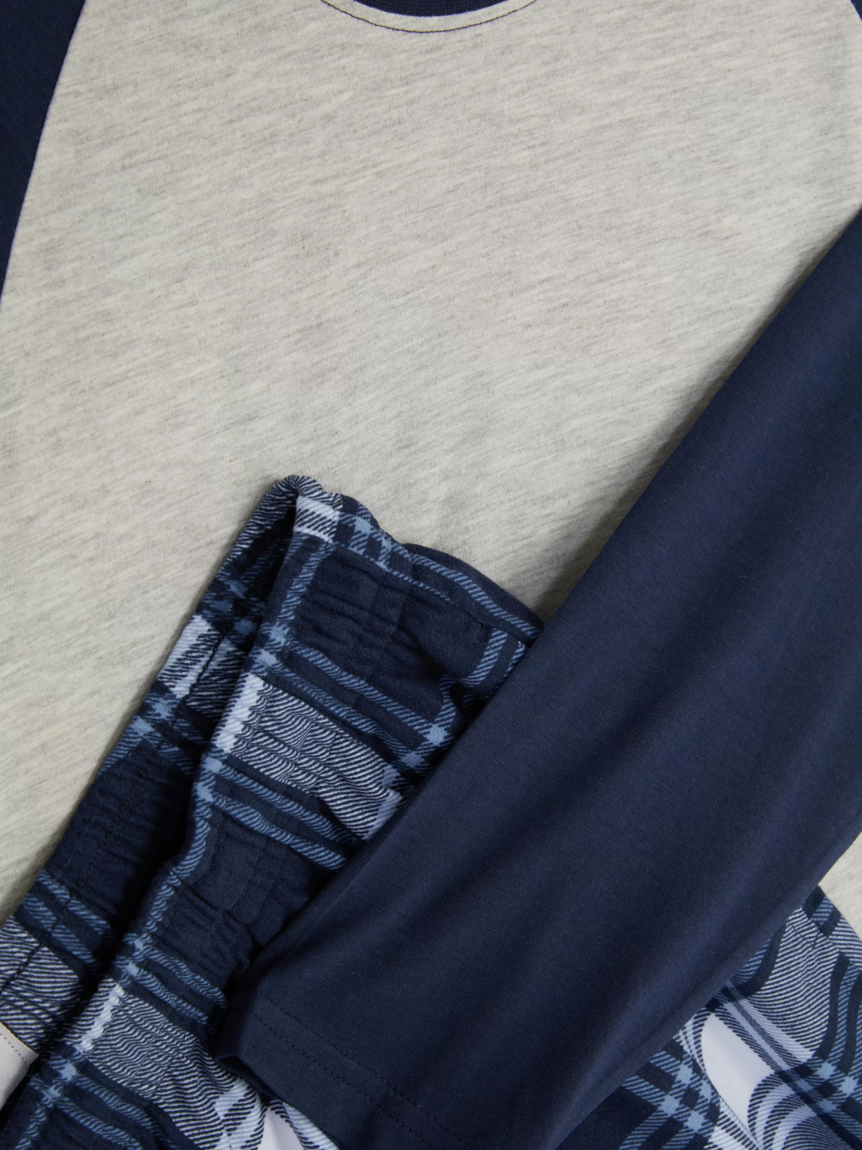 Pyjama Long Ultra-doux-Primark Clearance
