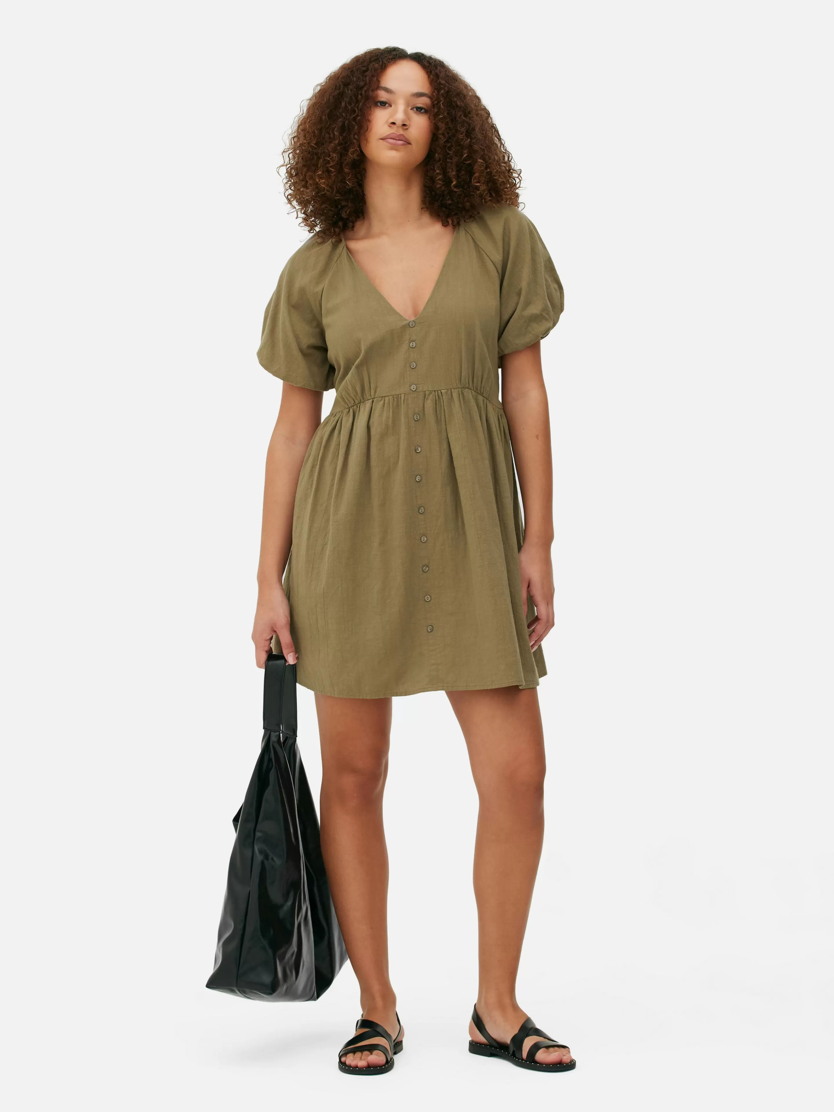 Robe à Smocks, Manches Bouffantes Et Col En V-Primark Fashion