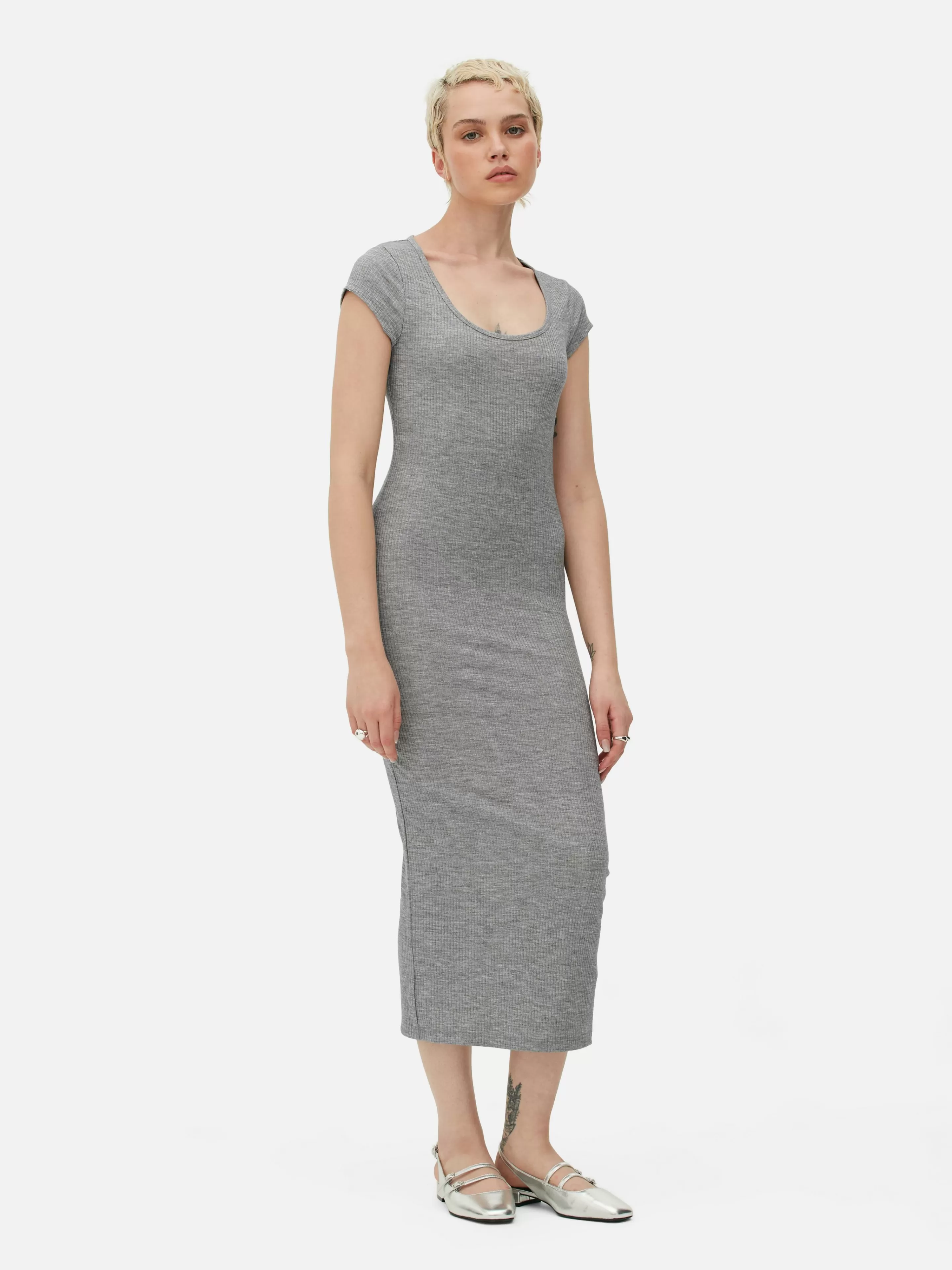 Robe Mi-longue Côtelée Et Décolletée-Primark New