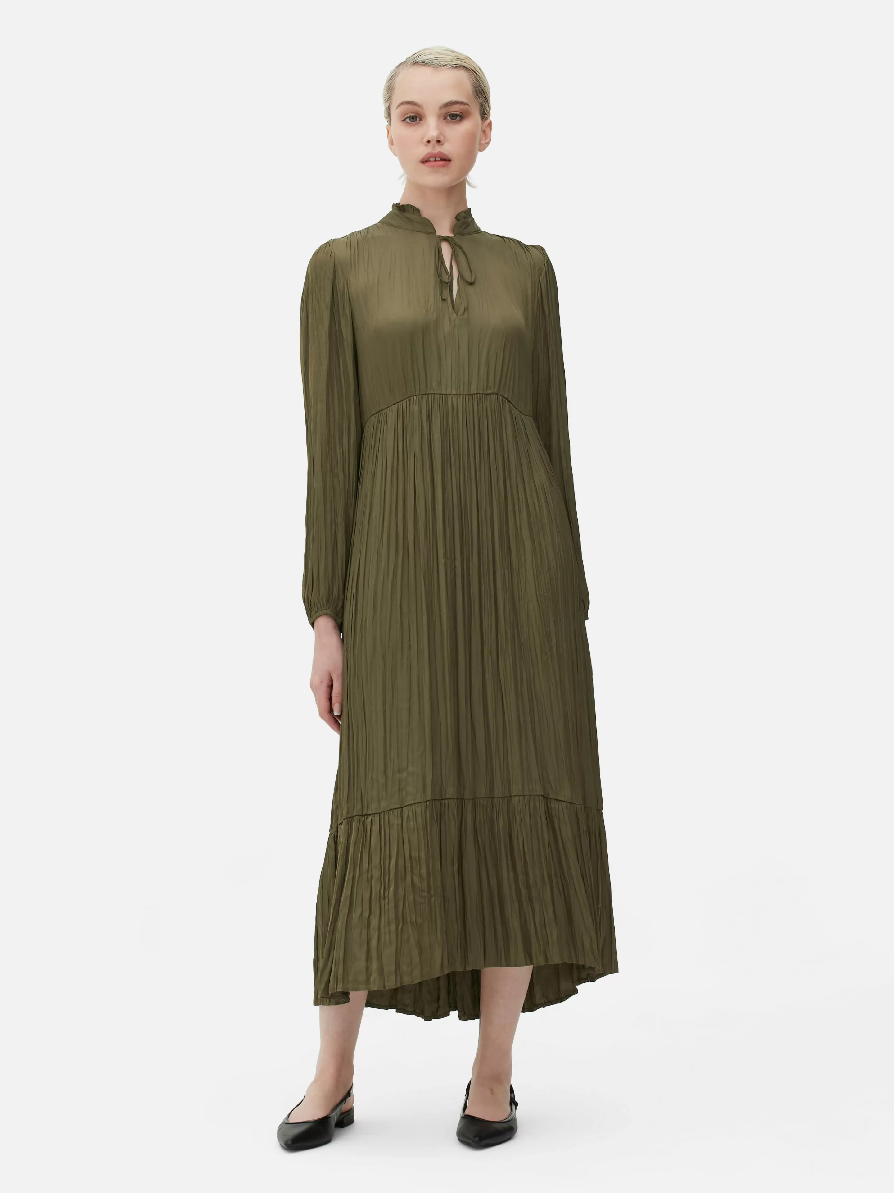 Robe Mi-longue Plissée En Satin-Primark New