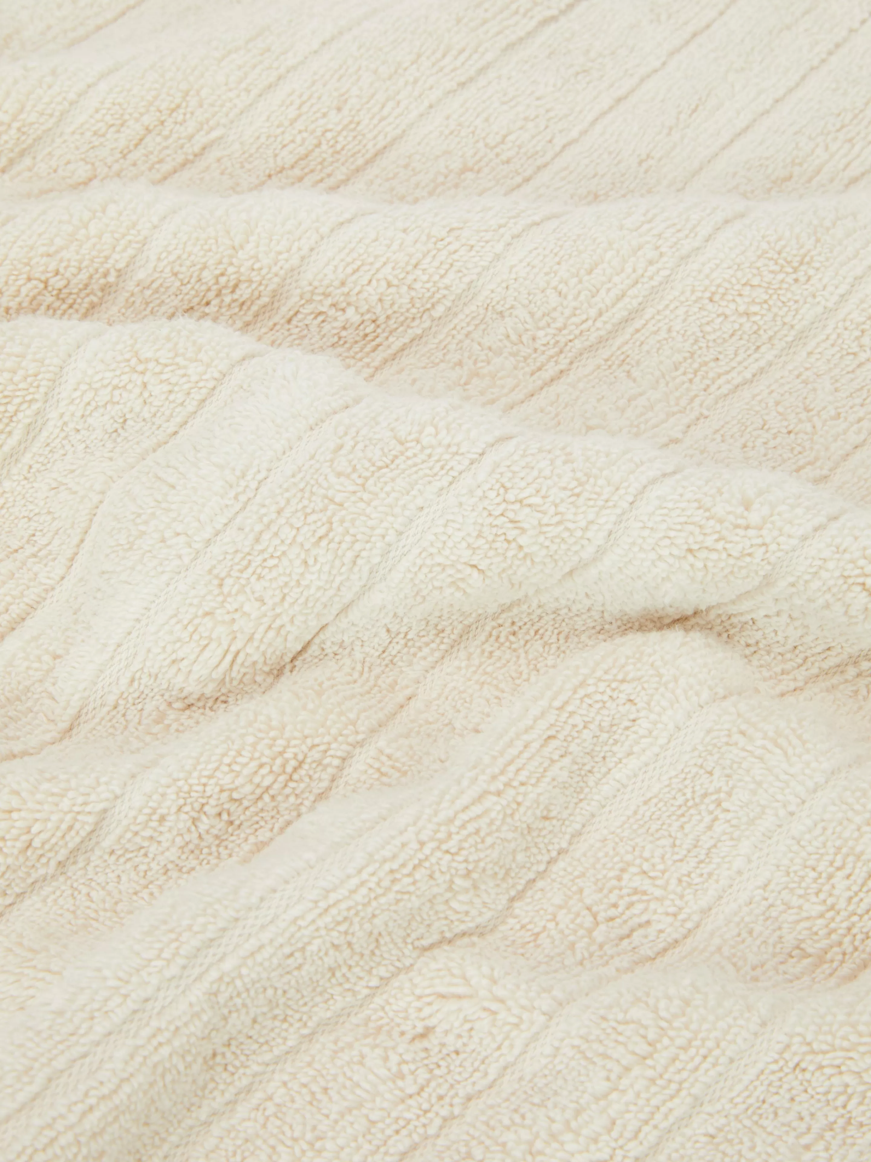 Serviette De Bain Côtelée Texturée-Primark Clearance