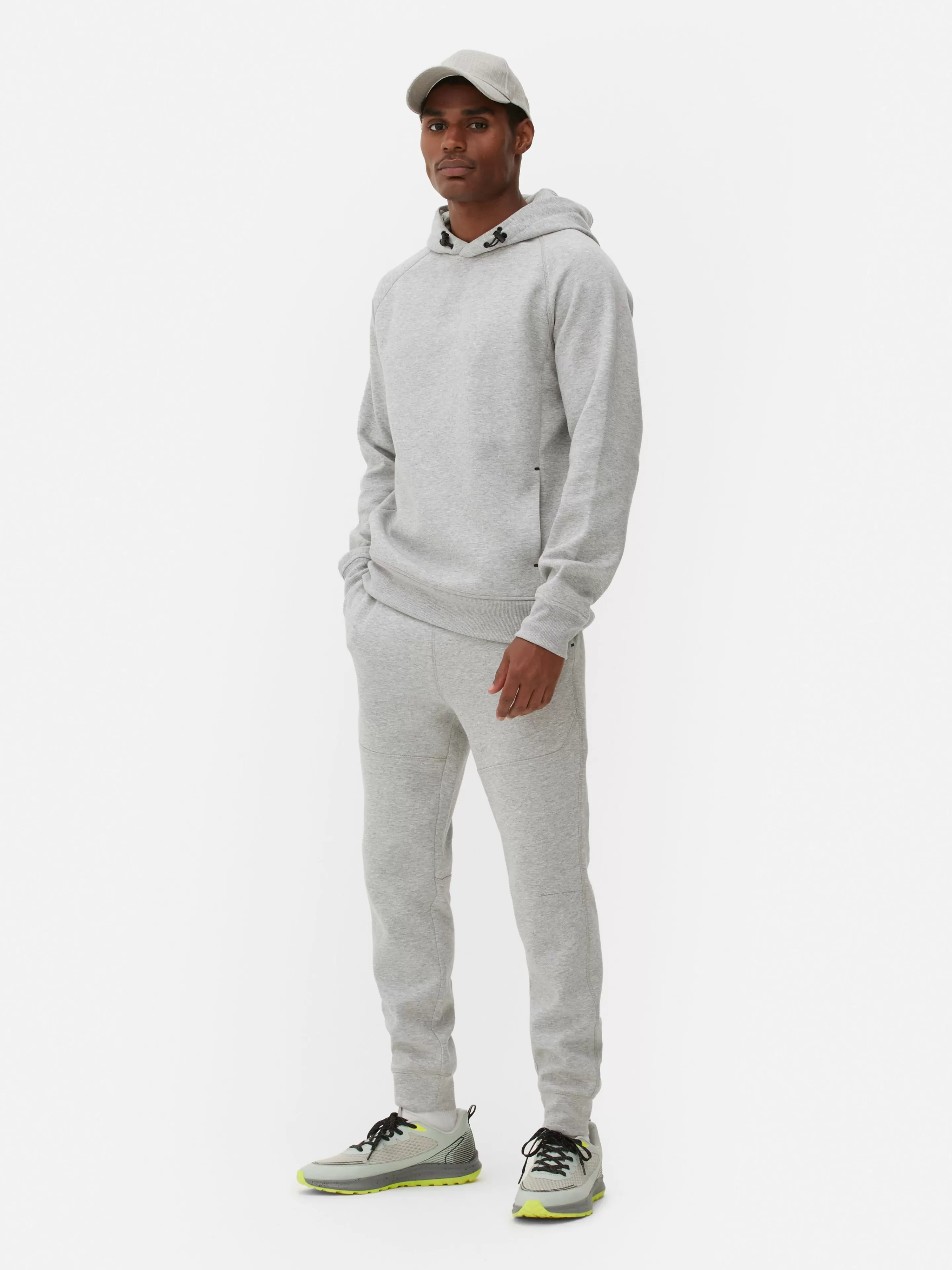 Sweat à Capuche De Sport Contrecollé-Primark Shop