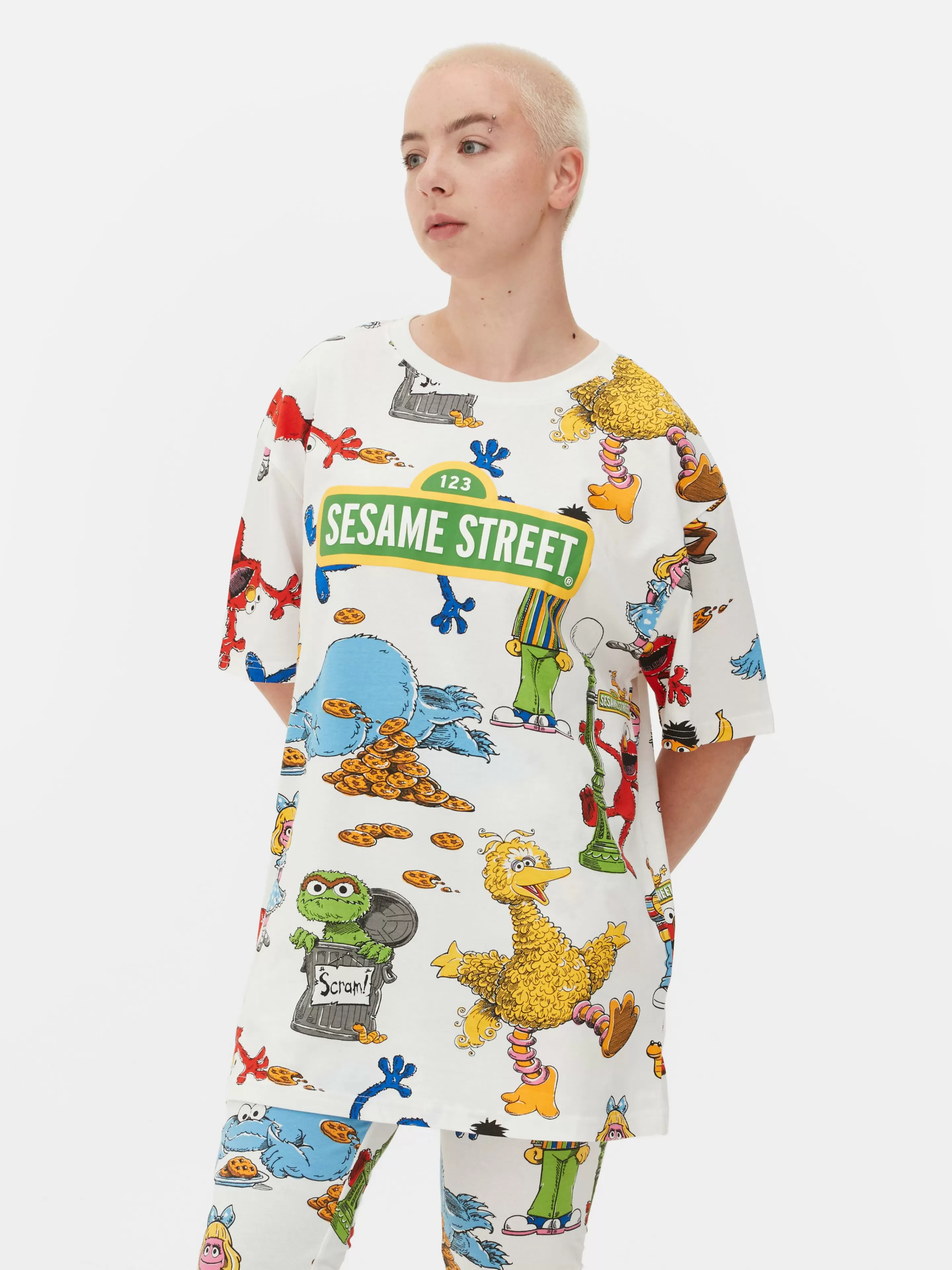 T-shirt De Nuit Graphique 1, Rue Sésame-Primark Best Sale