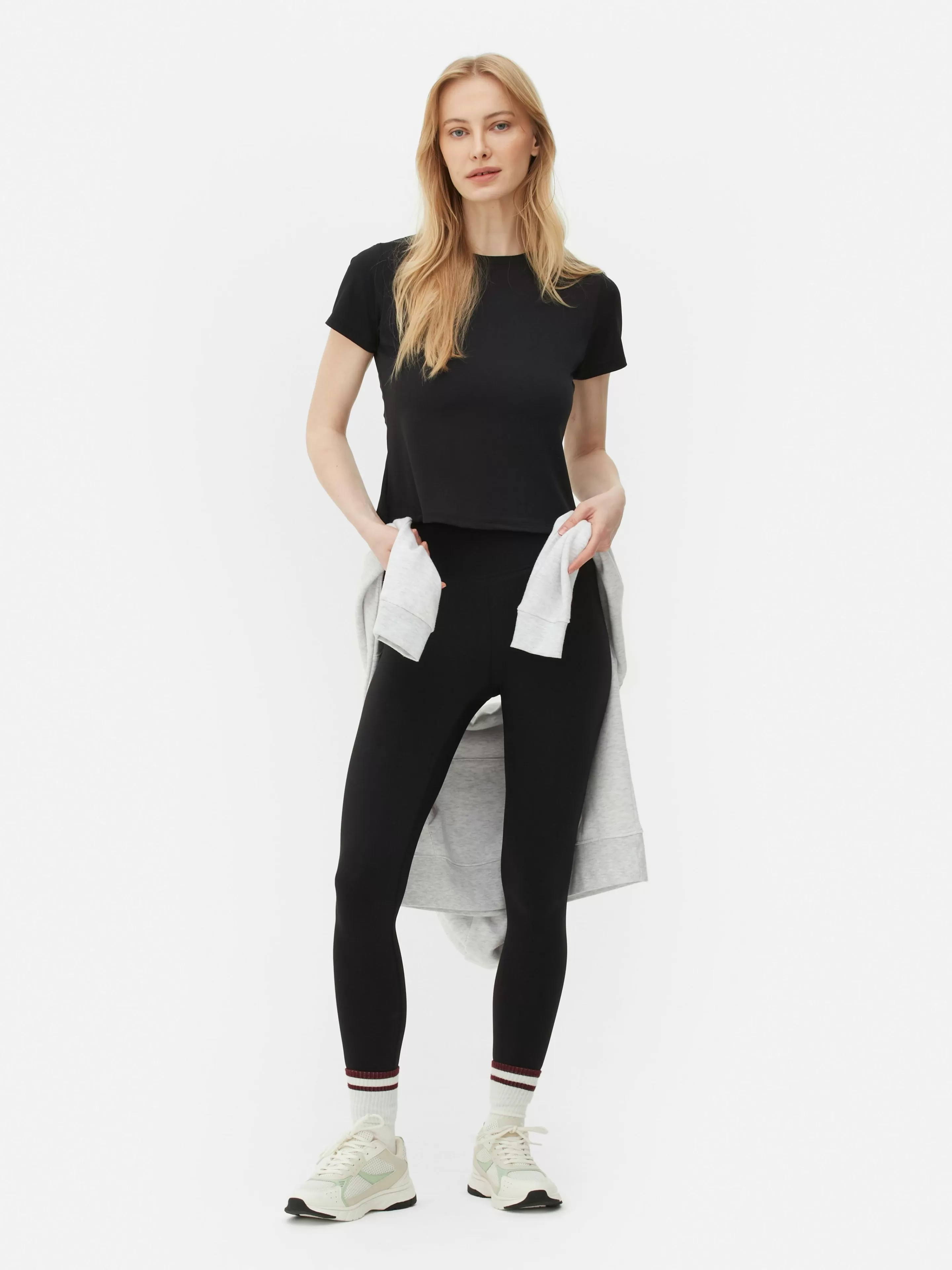 T-shirt De Sport En Tissu Ultra-doux-Primark Discount